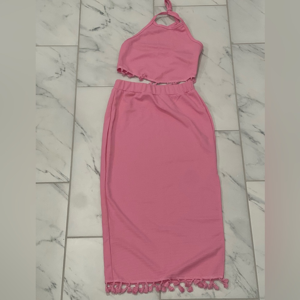 SHEIN cropped top and skirt set